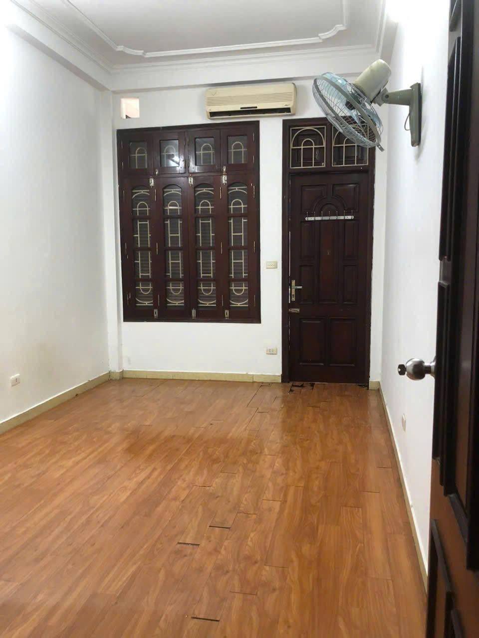 Cho thuê nhà ngõ Thống Nhất, Đại La 4 tầng x 32m2, 3 ngủ, 9 Triệu ô tô 50m - Ảnh 3